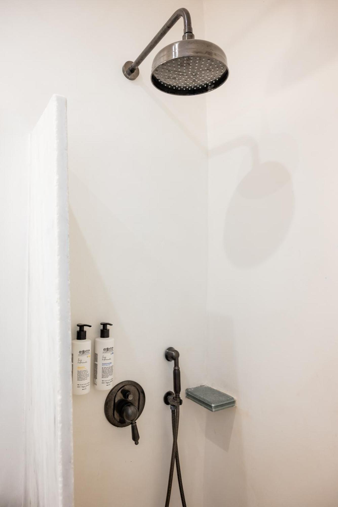 Aniko Suites White Alley Mykonos Town Ngoại thất bức ảnh