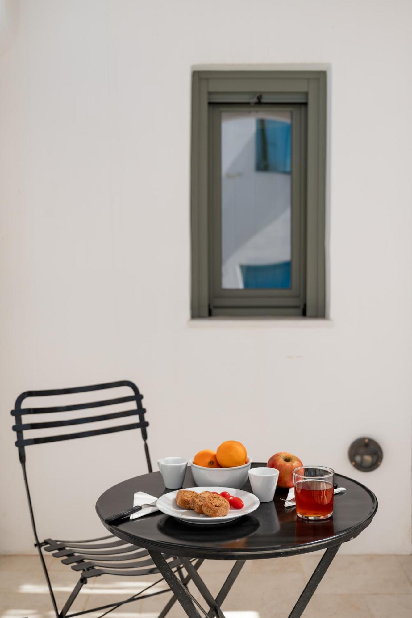 Aniko Suites White Alley Mykonos Town Ngoại thất bức ảnh